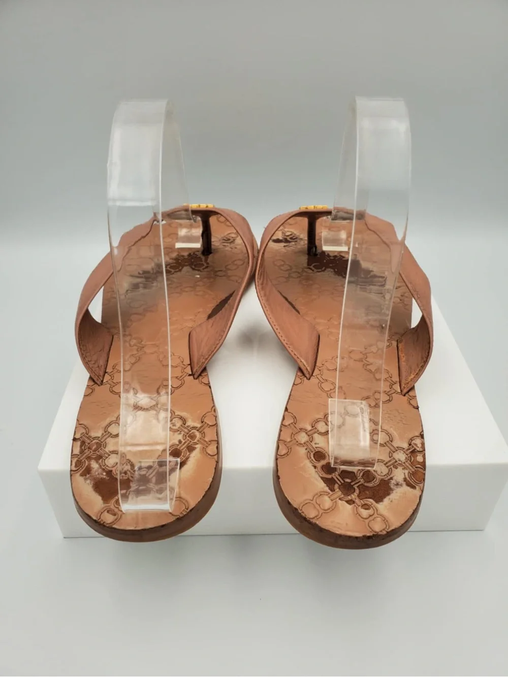 Tory Burch Monroe Thong Sandal Sz 8.5 Light Makeup